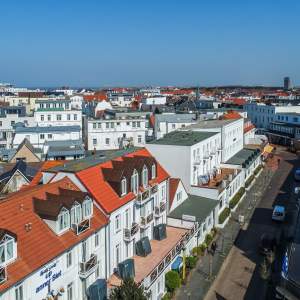 Ausblick auf die Stadt der Nordseeinsel Norderney vom Hotel Friese